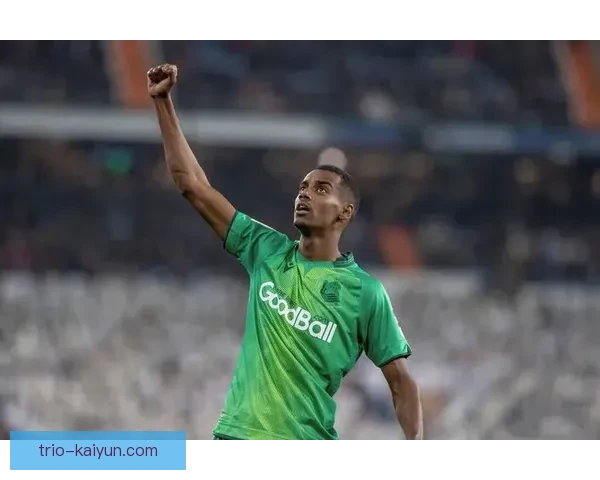 伊萨克前锋价值分析显示其市场地位持续提升，备受关注。